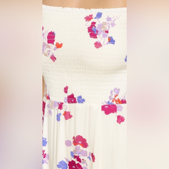 Off shoulder maxi dress by MINKPINK - Picture 5 of 5